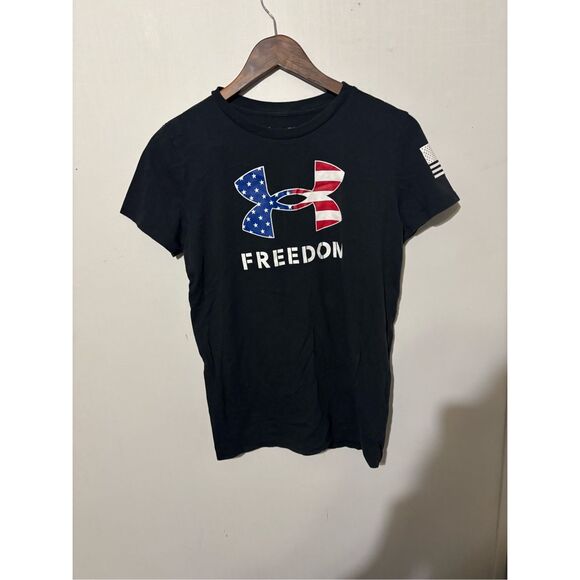 Under Armour Women M Loose Black Short Sleeve USA America Freedom Army Shirt Top - Picture 1 of 5